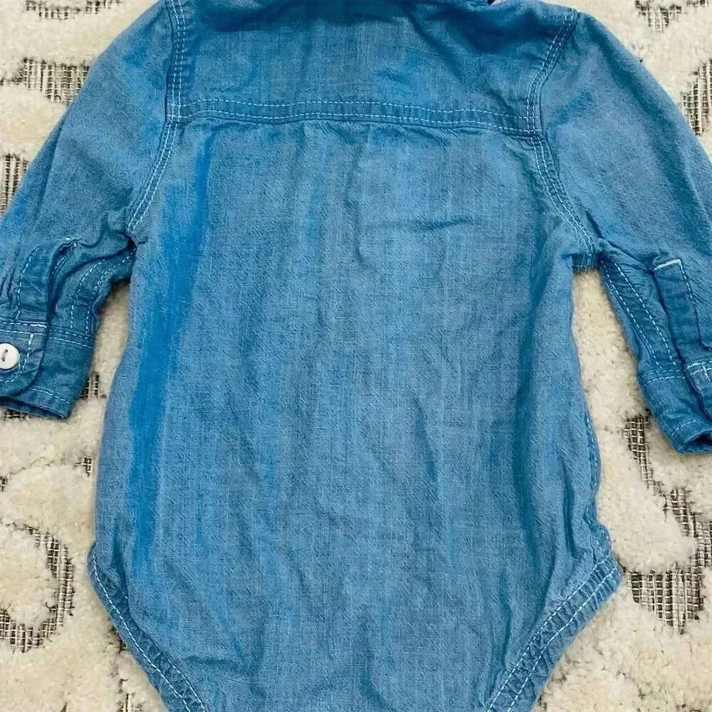 OshKosh Infant Blue Denim Bodysuit Long Sleeve Button Collar baby boy 3m